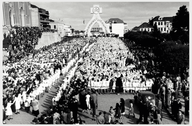 Congresso Eucaristico Diocesano 1948 (Fotos: Studio Geremia / Acervo do Arquivo Histórico Municipal João Spadari Adami de Caxias do Sul)